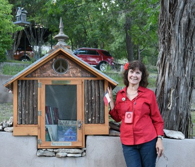 Little House of Peace Library_8 Linda & LHOP